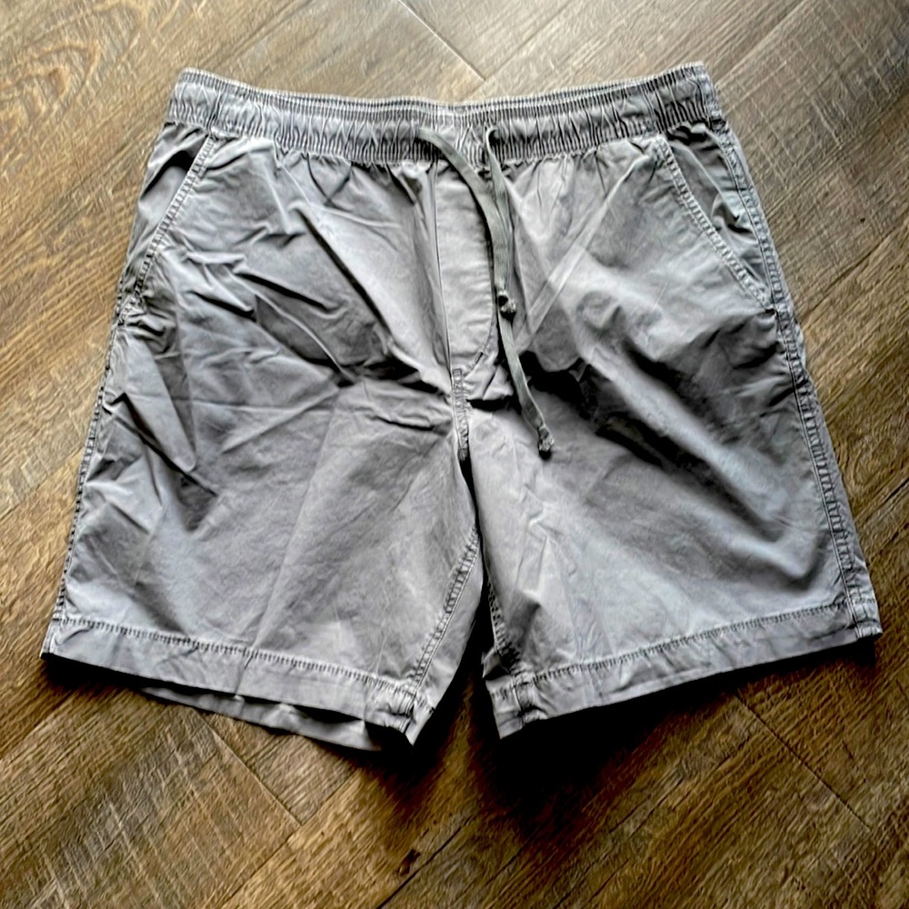 Shorts 100% cotton. Never worn